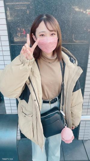 fc2-ppv 3195247 第一槍！ ！本來應該是素人美女的車內口交，結果我插進去了！ ！我將從汽車口交插入到可愛的臉龐和過於色情的身體線條中。外觀，無鞍，中出 FC2-PPV-3195247