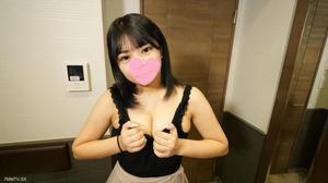 fc2-ppv 3241633 【無碼】「我有巨乳情結…」 擔心H罩杯巨乳的至尊寶石。大叔的口水和乳液 柔軟的胸部 粘糊糊的遊戲教如何取悅男人。最後滿臉笑容的精液♥ FC2-PPV-3241633