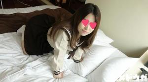 [fc2-ppv 1391490]【完全素人80】アヤカ20才、完全顔出し、輝くお肌の制服コス美少女に初手から生中出し二連発！